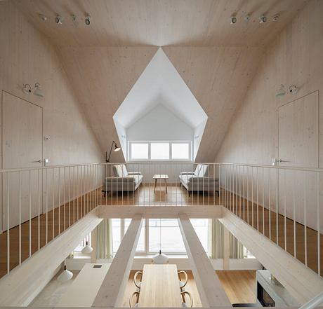 Cabin Above the Valley by System Recovery Architects - 6