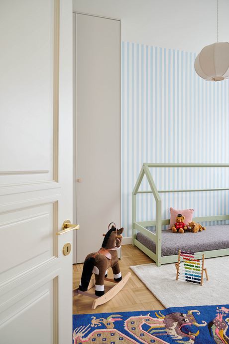 Apartment in Milan by Moitié Studio - 7