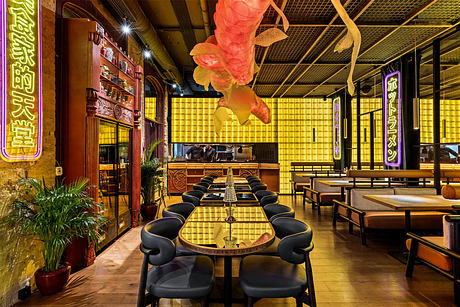 «CHIN-CHIN» Budapest Recasts the Izakaya into an Intimate Social Bar - 7