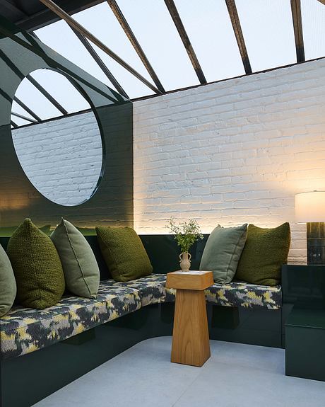 Smartflyer Penthouse by HuxHux Design - 10