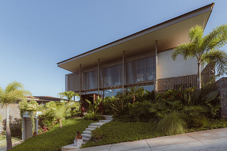 Villa Nuri by Studio Saxe - 13