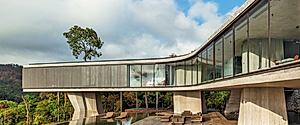 Xingu House by TETRO Arquitetura